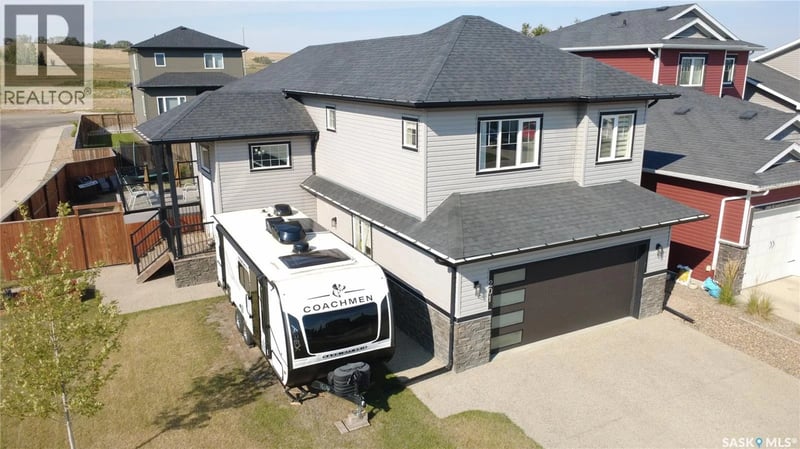 201 Valley Meadow COURT, Swift Current, Saskatchewan, S9H5N2, Swift Current, Saskatchewan — photo 1 of 5
