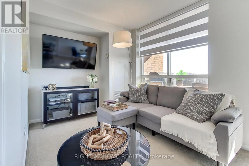 #1002 1140 Parkwest Place, Mississauga (Lakeview), Ontario, L5E3K9, Mississauga (Lakeview), Ontario — photo 1 of 5