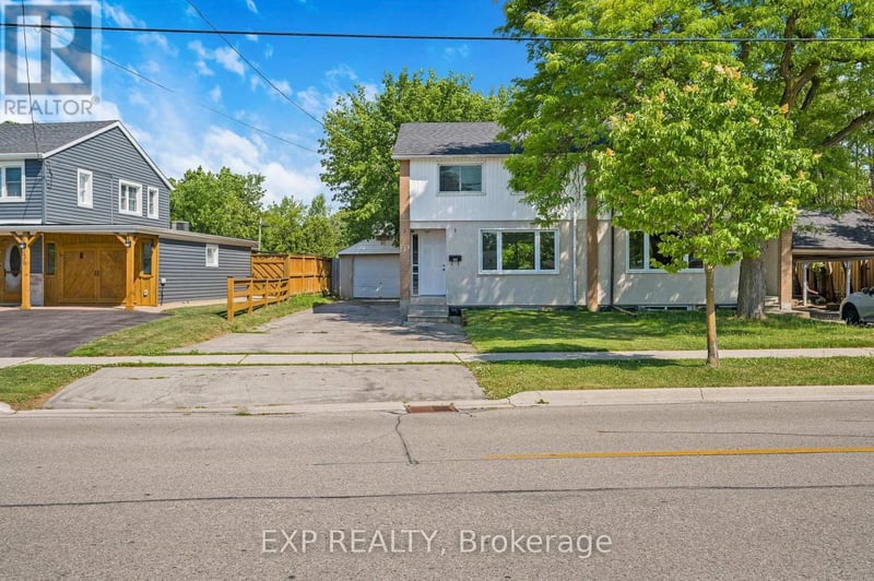 132 Heslop Road, Milton (OM Old Milton), Ontario, L9T1B4, Milton (OM Old Milton), Ontario — photo 1 of 5