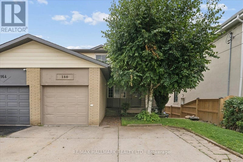 166 James Street, Bradford West Gwillimbury (Bradford), Ontario, L3Z1J7, Bradford West Gwillimbury (Bradford), Ontario — photo 1 of 5