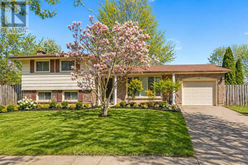 74 Macoomb Drive, Welland (N. Welland), Ontario, L3C5T9, Welland (N. Welland), Ontario — photo 1 of 5