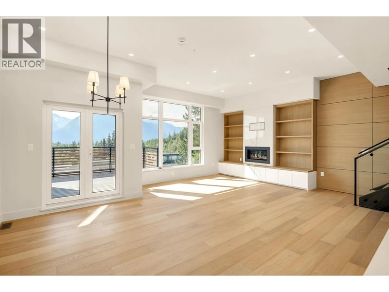 #15 3407 MAMQUAM Road, Squamish, British Columbia, V8B1E4, Squamish, British Columbia — photo 1 of 5