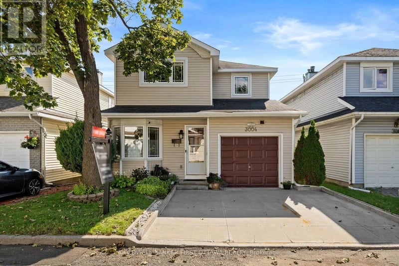 3004 VICTORIA HEIGHTS Crescent, Ottawa, Ontario, K1T3M7, Ottawa, Ontario — photo 1 of 5