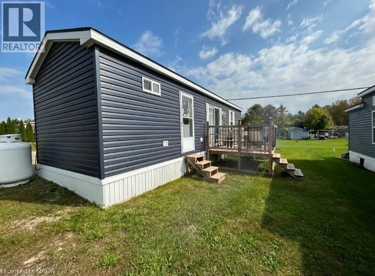 9625 PIKE LAKE Road, Clifford, Ontario, N0G1M0, Clifford, Ontario — photo 1 of 5
