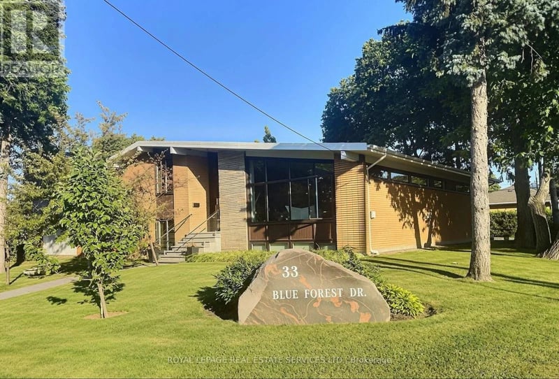 33 Blue Forest Drive, Toronto (Bathurst Manor), Ontario, M3H4W4, Toronto (Bathurst Manor), Ontario — photo 1 of 5