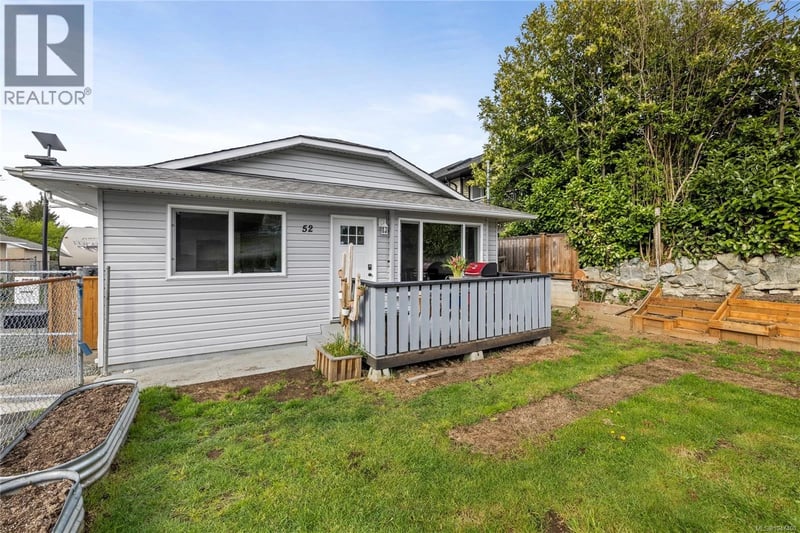 52 Athletic Street, Nanaimo, British Columbia, V9R5N6, Nanaimo, British Columbia — photo 1 of 5
