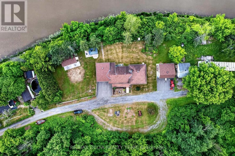 1821 Ch Bercier Road, Alfred and Plantagenet, Ontario, K0B1L0, Alfred and Plantagenet, Ontario — photo 1 of 5