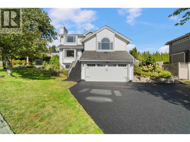 2939 CLIFFROSE Crescent, Coquitlam, British Columbia, V3E2T2, Coquitlam, British Columbia — photo 1 of 5