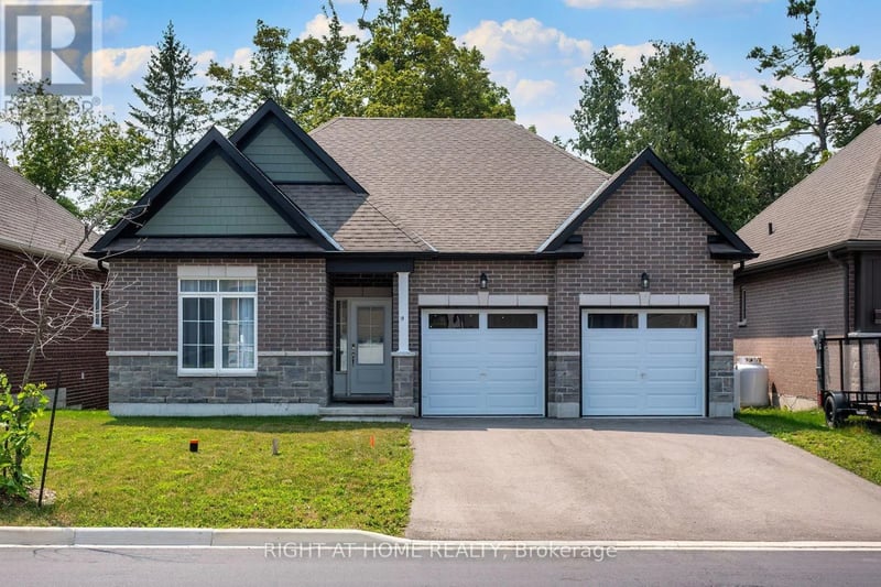 19 Hillcroft Way, Kawartha Lakes (Bobcaygeon), Ontario, K0M1A0, Kawartha Lakes (Bobcaygeon), Ontario — photo 1 of 5