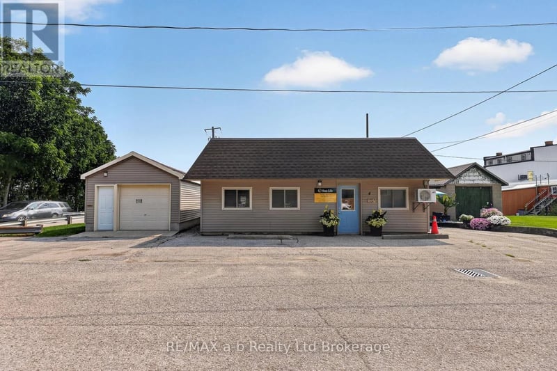 4 Washington Street, Norwich (Norwich Town), Ontario, N0J1P0, Norwich (Norwich Town), Ontario — photo 1 of 5