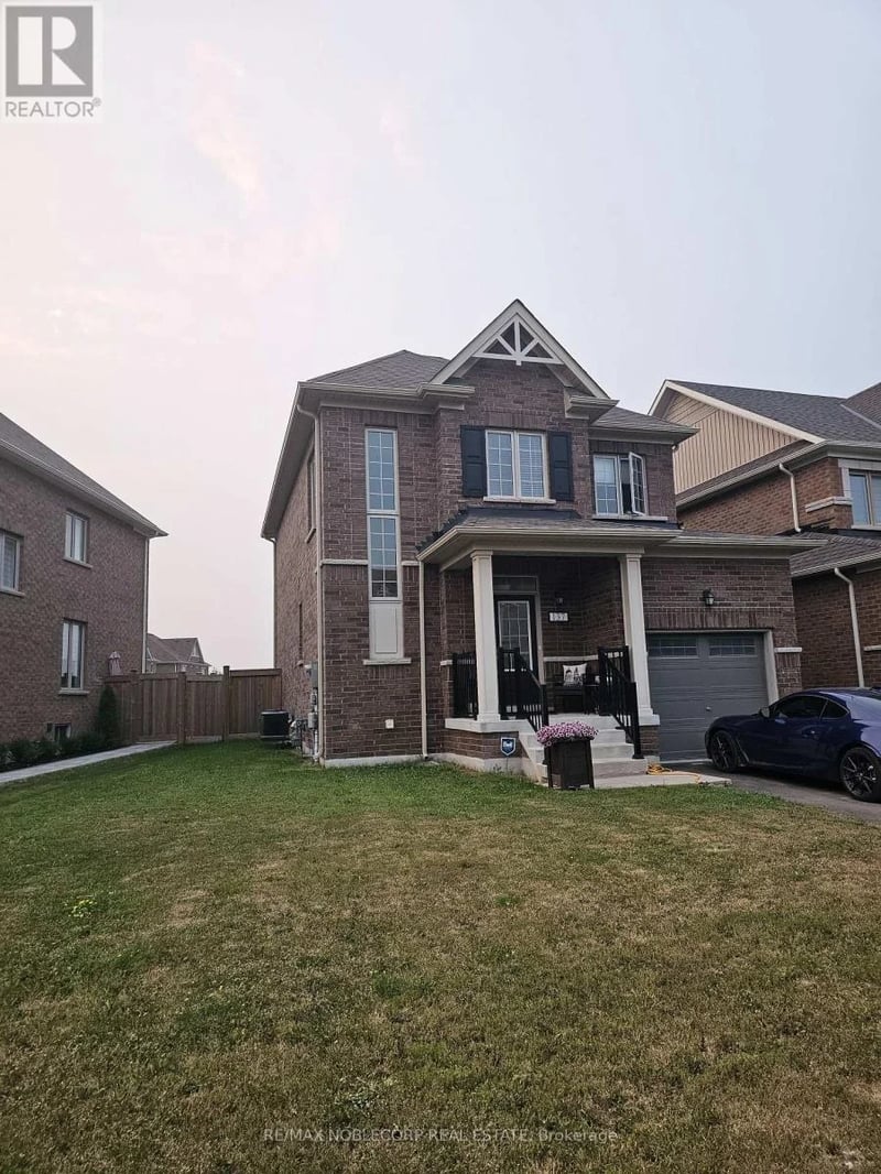 137 Casserley Crescent, New Tecumseth (Tottenham), Ontario, L0G1W0, New Tecumseth (Tottenham), Ontario — photo 1 of 5