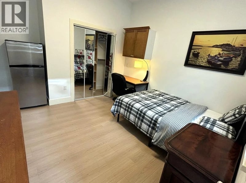 8251 BROWNELL Road, Richmond, British Columbia, V6X1G3, Richmond, British Columbia — photo 1 of 4
