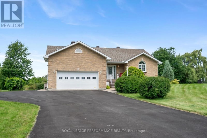 18245 Tyotown Road, South Glengarry, Ontario, K6H7S7, South Glengarry, Ontario — photo 1 of 5