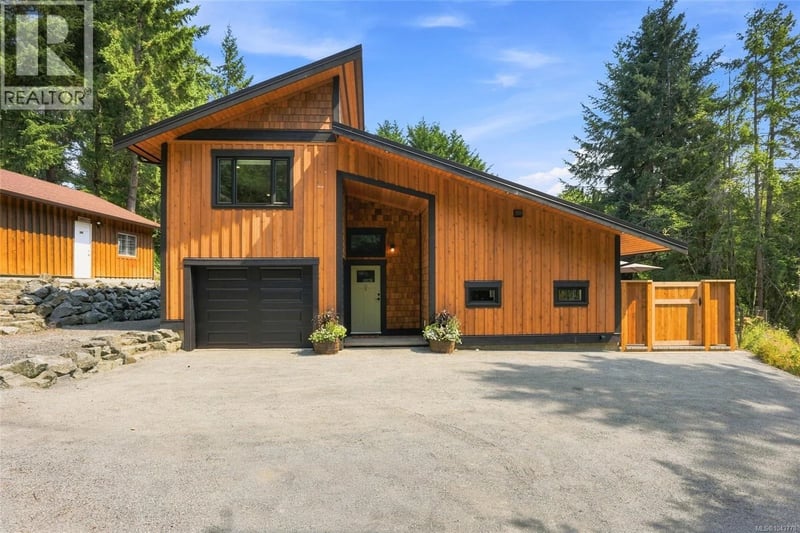 2551 Schirra Drive, Nanoose Bay, British Columbia, V9P9J9, Nanoose Bay, British Columbia — photo 1 of 5