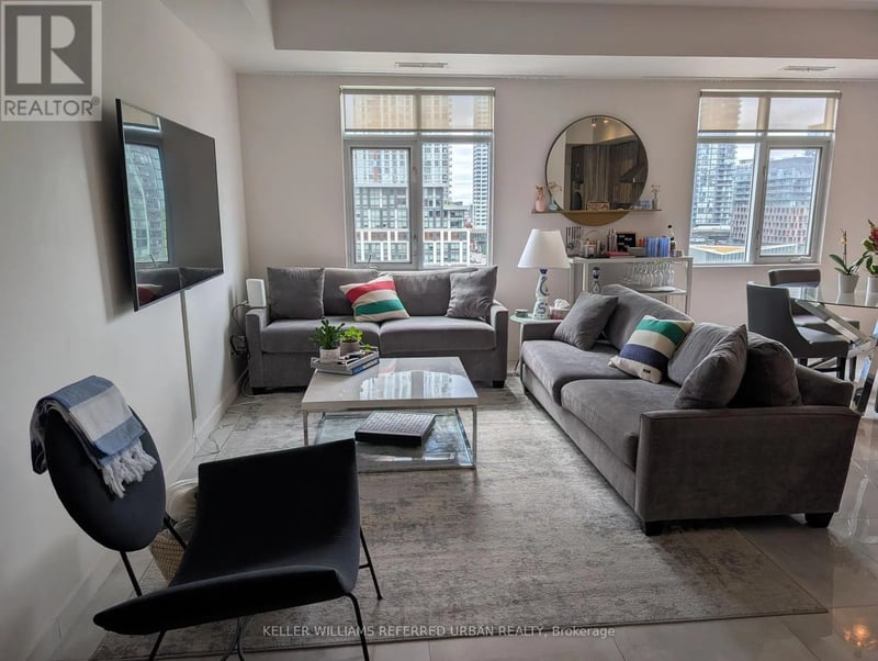 #PH 7 550 Front Street West, Toronto (Waterfront Communities), Ontario, M5V3N5, Toronto (Waterfront Communities), Ontario — photo 1 of 5