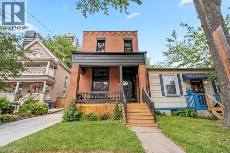 143 CATHARINE Street North, Hamilton, Ontario, L8R1J5, Hamilton, Ontario — photo 1 of 5
