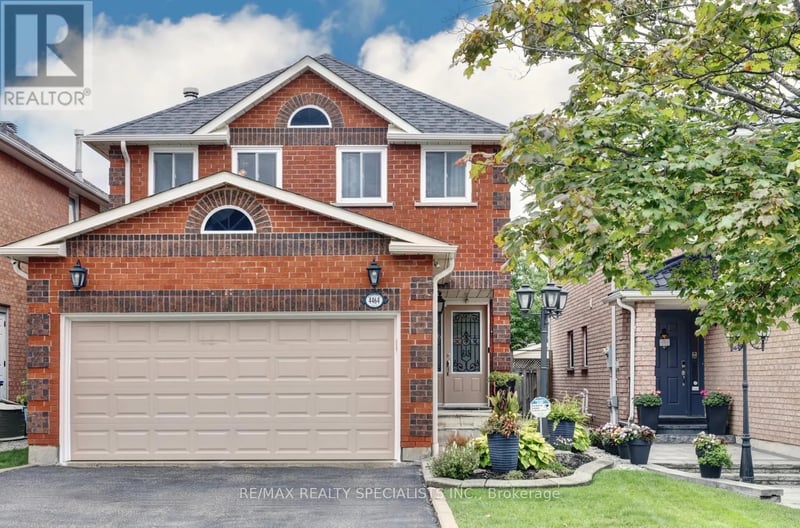 4464 Weeping Willow Drive, Mississauga (East Credit), Ontario, L5V1K3, Mississauga (East Credit), Ontario — photo 1 of 5