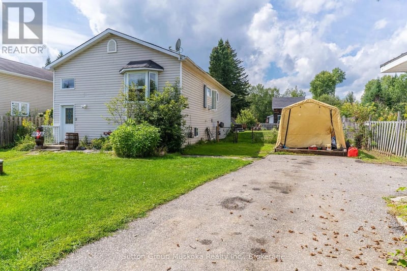 184 Main Street, Perry (Novar), Ontario, P0A1M0, Perry (Novar), Ontario — photo 1 of 5