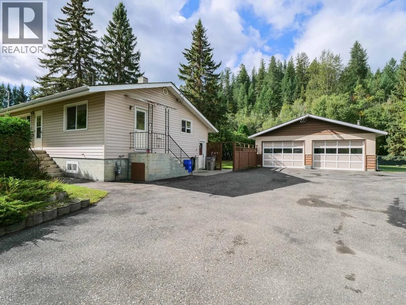 785 NORTH FRASER Drive, Quesnel, British Columbia, V2J1Z7, Quesnel, British Columbia — photo 1 of 5