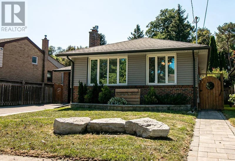 #MAIN 7 Sedgebrook Crescent, Toronto (Eringate-Centennial-West Deane), Ontario, M9B2X2, Toronto (Eringate-Centennial-West Deane), Ontario — photo 1 of 5