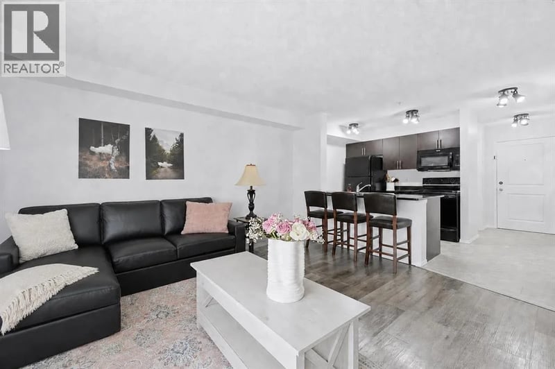 625 Glenbow Drive, Cochrane, Alberta, T4C0S7, Cochrane, Alberta — photo 1 of 5