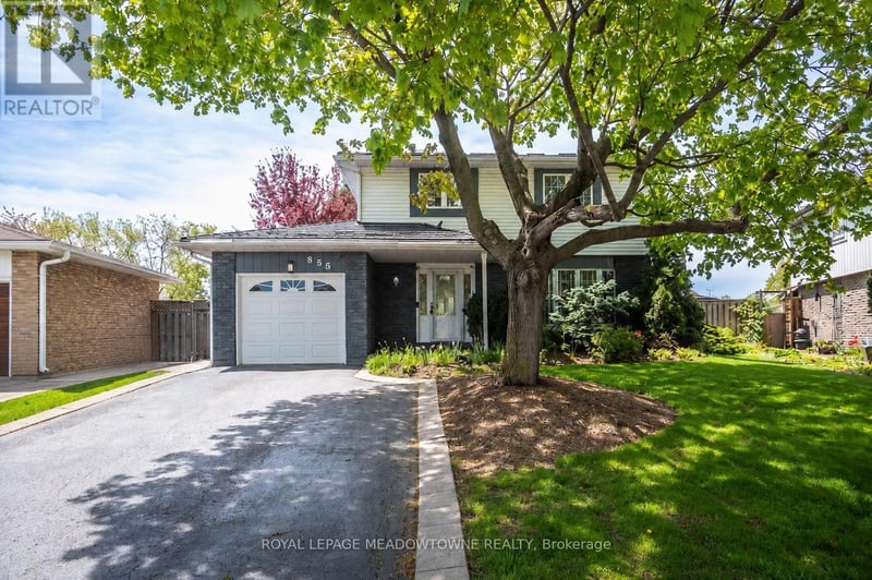 855 Maple Avenue, Milton (DP Dorset Park), Ontario, L9T3N3, Milton (DP Dorset Park), Ontario — photo 1 of 5