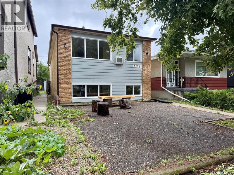 A/B 2123 Reynolds STREET, Regina, Saskatchewan, S4N3N2, Regina, Saskatchewan — photo 1 of 5