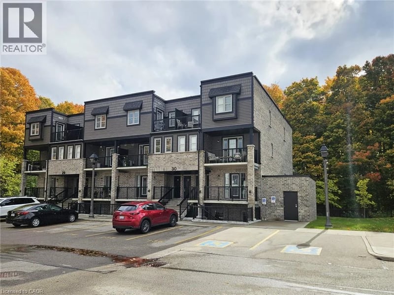 #30D 1989 OTTAWA Street South, Kitchener, Ontario, N2E0G7, Kitchener, Ontario — photo 1 of 5