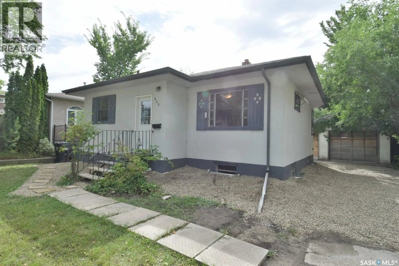 109 108th STREET W, Saskatoon, Saskatchewan, S7N1P3, Saskatoon, Saskatchewan — photo 1 of 5