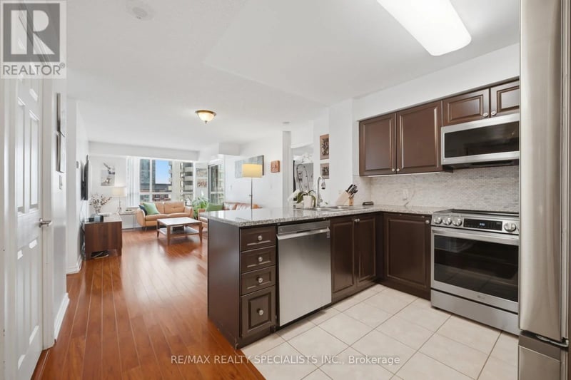 #707 335 Rathburn Road West, Mississauga (City Centre), Ontario, L5B0C8, Mississauga (City Centre), Ontario — photo 1 of 5