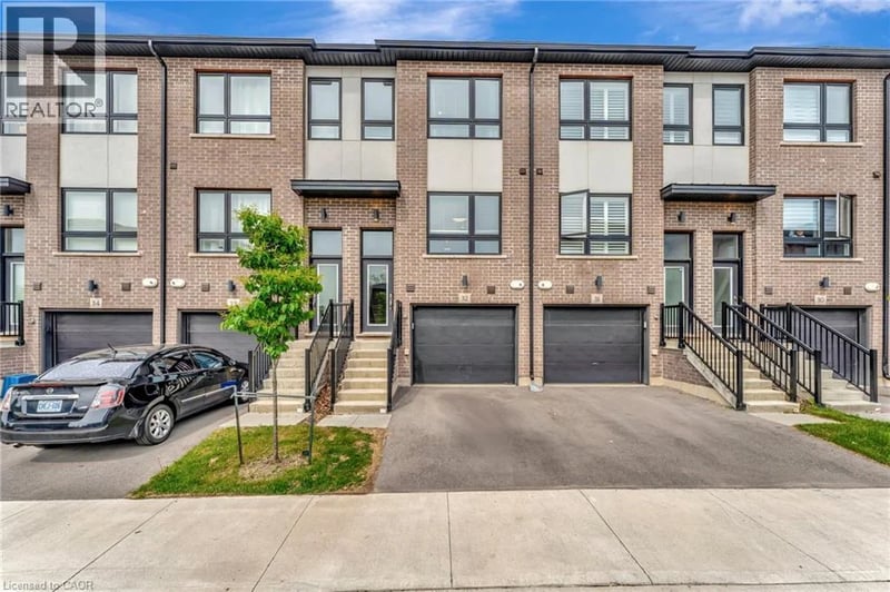 #32 720 GREY Street, Brantford, Ontario, N3S0K2, Brantford, Ontario — photo 1 of 5