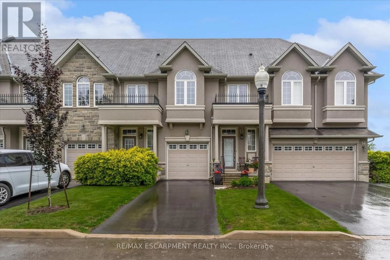 #13 370 Stonehenge Drive, Hamilton (Meadowlands), Ontario, L9K0H9, Hamilton (Meadowlands), Ontario — photo 1 of 5