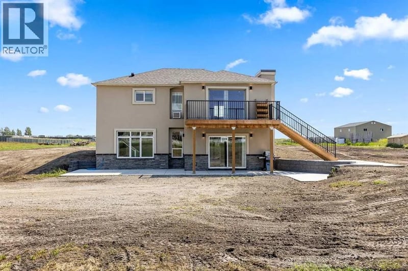 354096 48 Street East, Okotoks, Alberta, T1S1A7, Okotoks, Alberta — photo 1 of 5