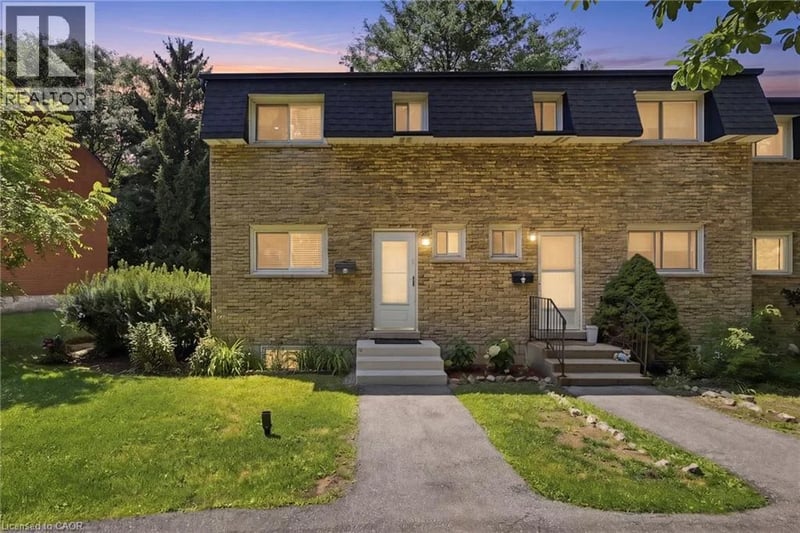 #16 1420 GARTH Street, Hamilton, Ontario, L9B1R6, Hamilton, Ontario — photo 1 of 5