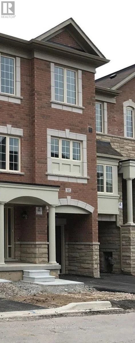 #89 92 Aspen Hills Road, Brampton (Credit Valley), Ontario, L6Y6E4, Brampton (Credit Valley), Ontario