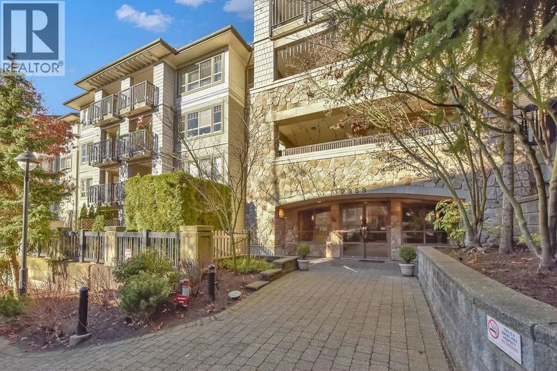 #408 2959 SILVER SPRINGS Boulevard, Coquitlam, British Columbia, V3E3S5, Coquitlam, British Columbia — photo 1 of 5