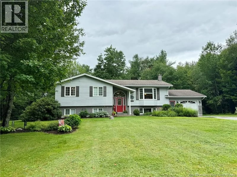 125 Tanar Street, Miramichi, New Brunswick, E1V6H5, Miramichi, New Brunswick — photo 1 of 5
