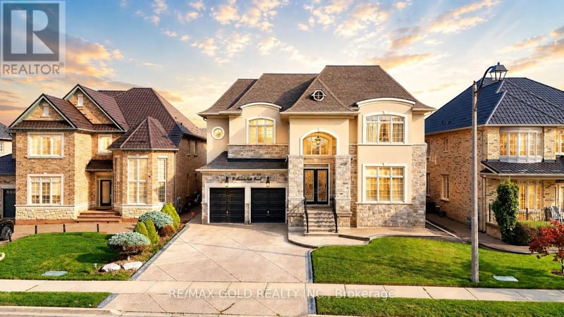 9 Lauderhill Road, Brampton (Vales of Castlemore North), Ontario, L6P2Z1, Brampton (Vales of Castlemore North), Ontario — photo 1 of 5