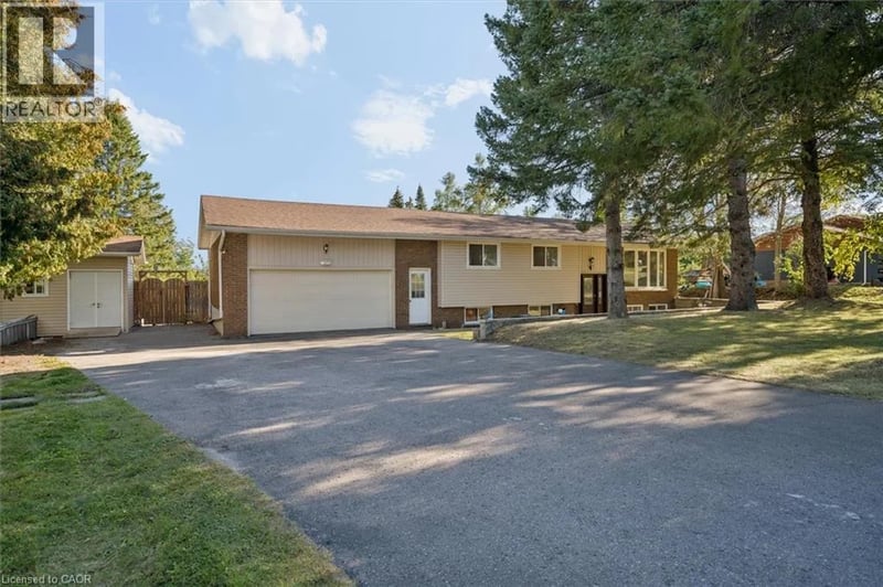 210 PATRICIA Crescent, Selwyn, Ontario, K9J6X4, Selwyn, Ontario — photo 1 of 5