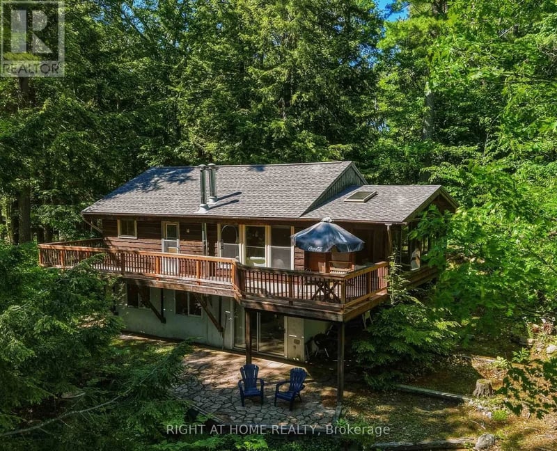 1527 Moon River Road, Muskoka Lakes (Medora), Ontario, P0C1H0, Muskoka Lakes (Medora), Ontario — photo 1 of 5