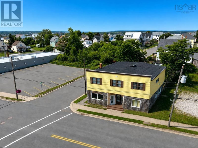 757 Victoria Road, Sydney, Nova Scotia, B1N1J5, Sydney, Nova Scotia — photo 1 of 5
