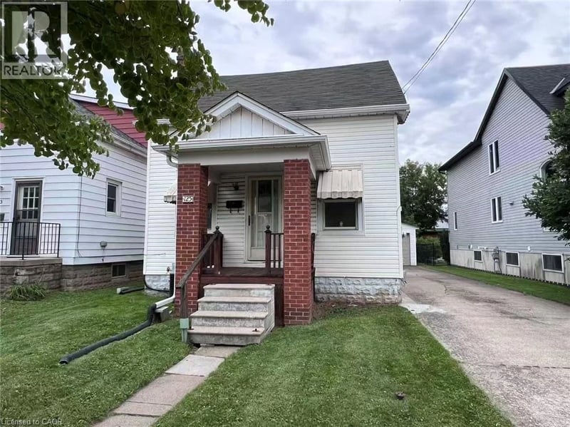 125 BROADWAY Avenue, Hamilton, Ontario, L8S2W2, Hamilton, Ontario — photo 1 of 5