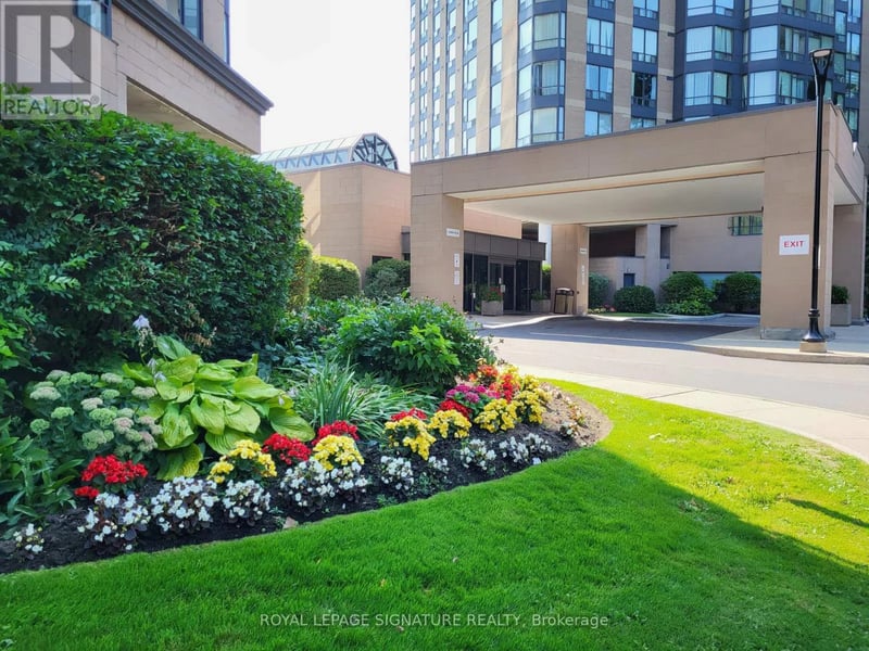 #1207 1 Hickory Tree Road, Toronto (Weston), Ontario, M9N3W4, Toronto (Weston), Ontario — photo 1 of 5