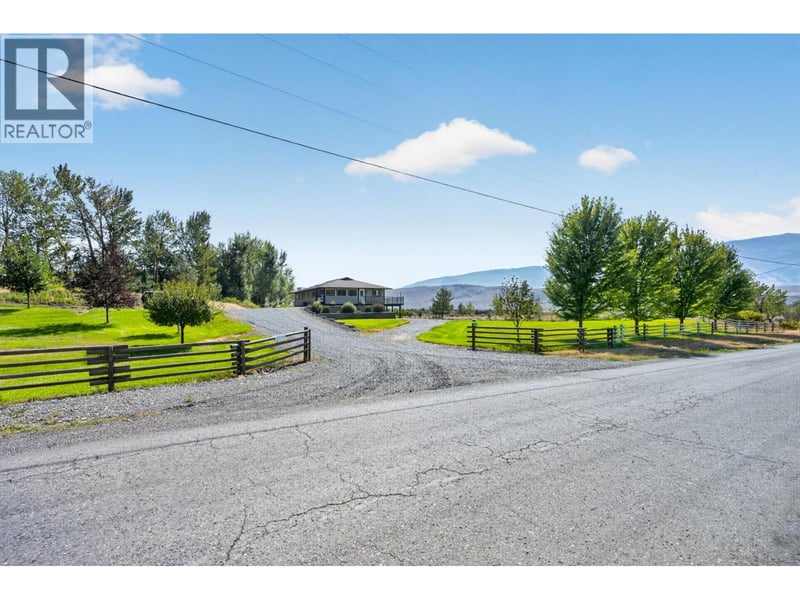 2156 Back Valley Road, Cache Creek, British Columbia, V0K1H0, Cache Creek, British Columbia — photo 1 of 5