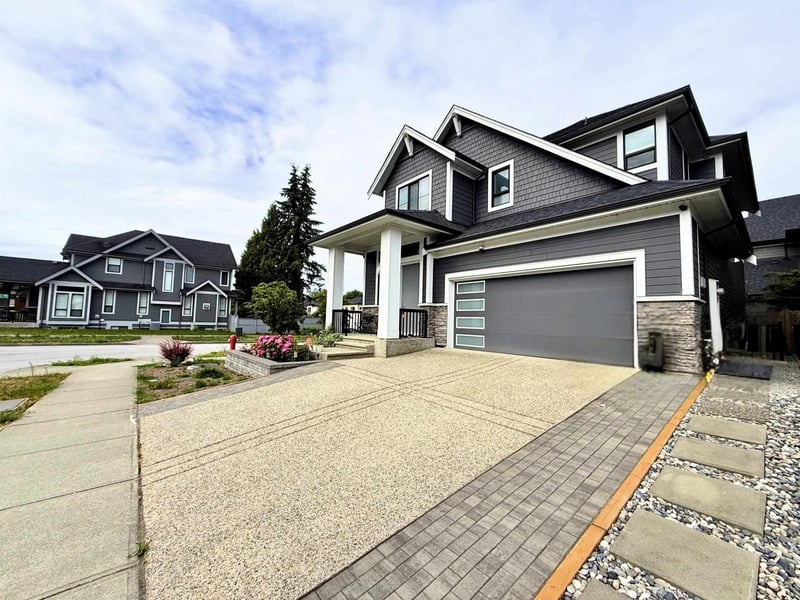 #Basement 1030* 166B Street, Surrey, British Columbia, V4N6V4, Surrey, British Columbia — photo 1 of 5