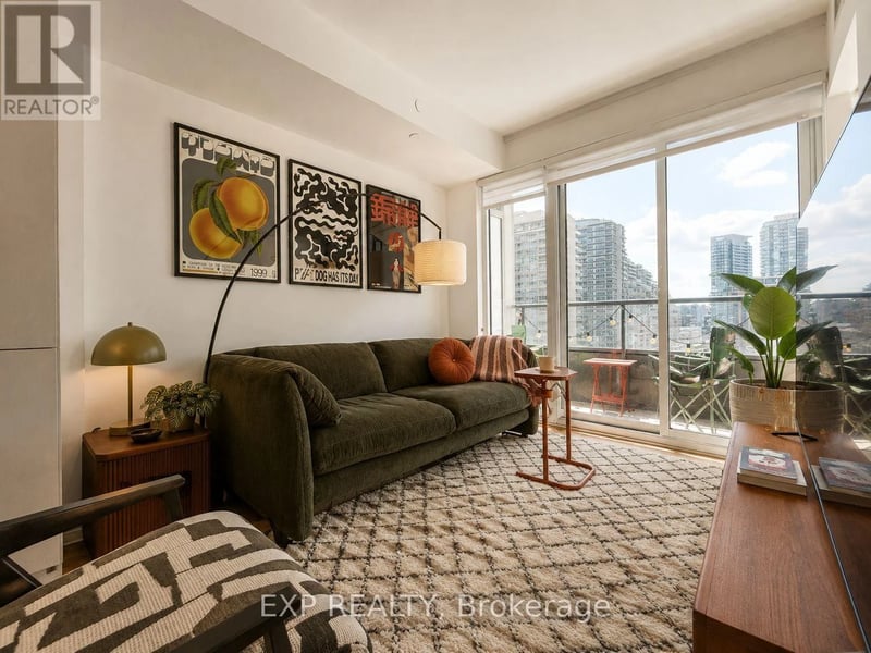 #811 19 Western Battery Road, Toronto (Niagara), Ontario, M6K3S4, Toronto (Niagara), Ontario — photo 1 of 5