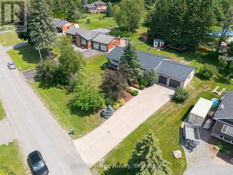 659 Foley Road, Selwyn, Ontario, K0L1T0, Selwyn, Ontario — photo 1 of 5