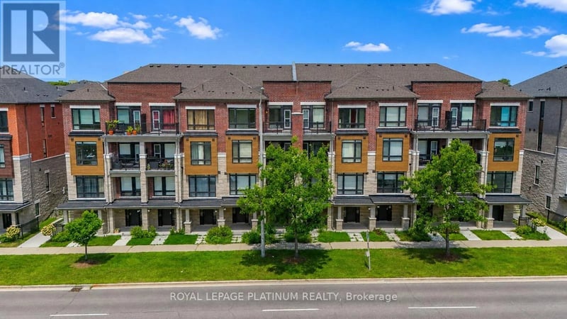 444 Salem Road South, Ajax (South East), Ontario, L1S0G9, Ajax (South East), Ontario — photo 1 of 5