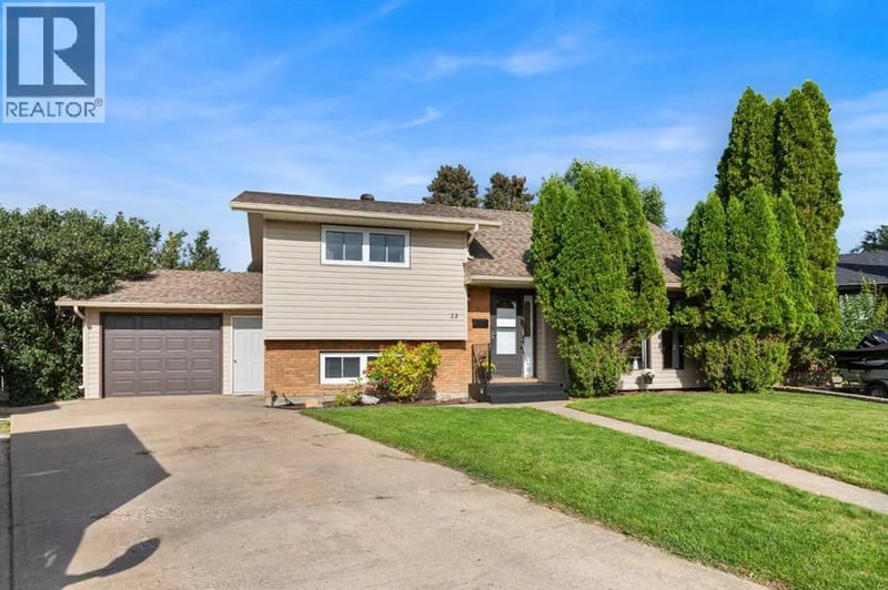 22 Cockrill Court Southeast, Medicine Hat, Alberta, T1B2T5, Medicine Hat, Alberta — photo 1 of 5