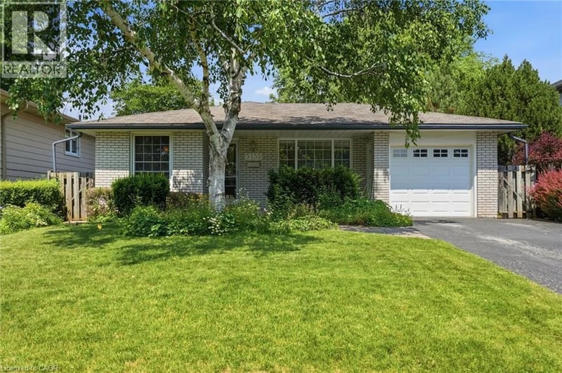 5155 IDLEWOOD Crescent, Burlington, Ontario, L7L3Y5, Burlington, Ontario — photo 1 of 5
